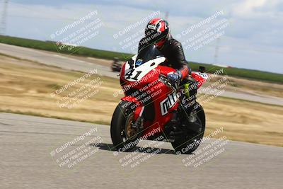 media/Apr-26-2024-TrackDaz (Fri) [[c4b677d280]]/B Group/120pm (Wheelie Bump)/